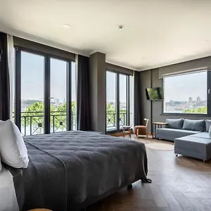 petrion-hotel.istanbul-turkeyhotels.com/